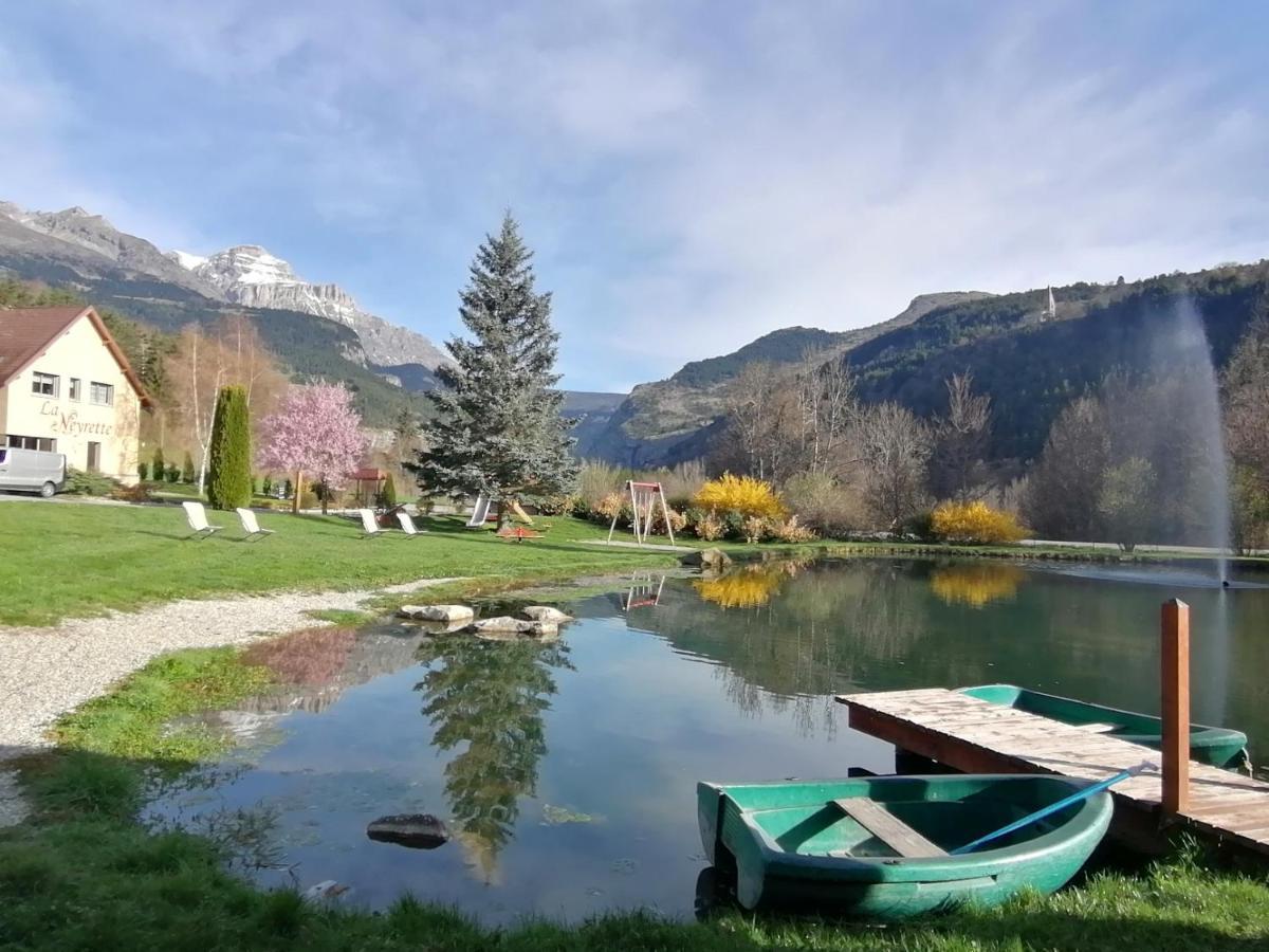 Hotel La Neyrette 3*